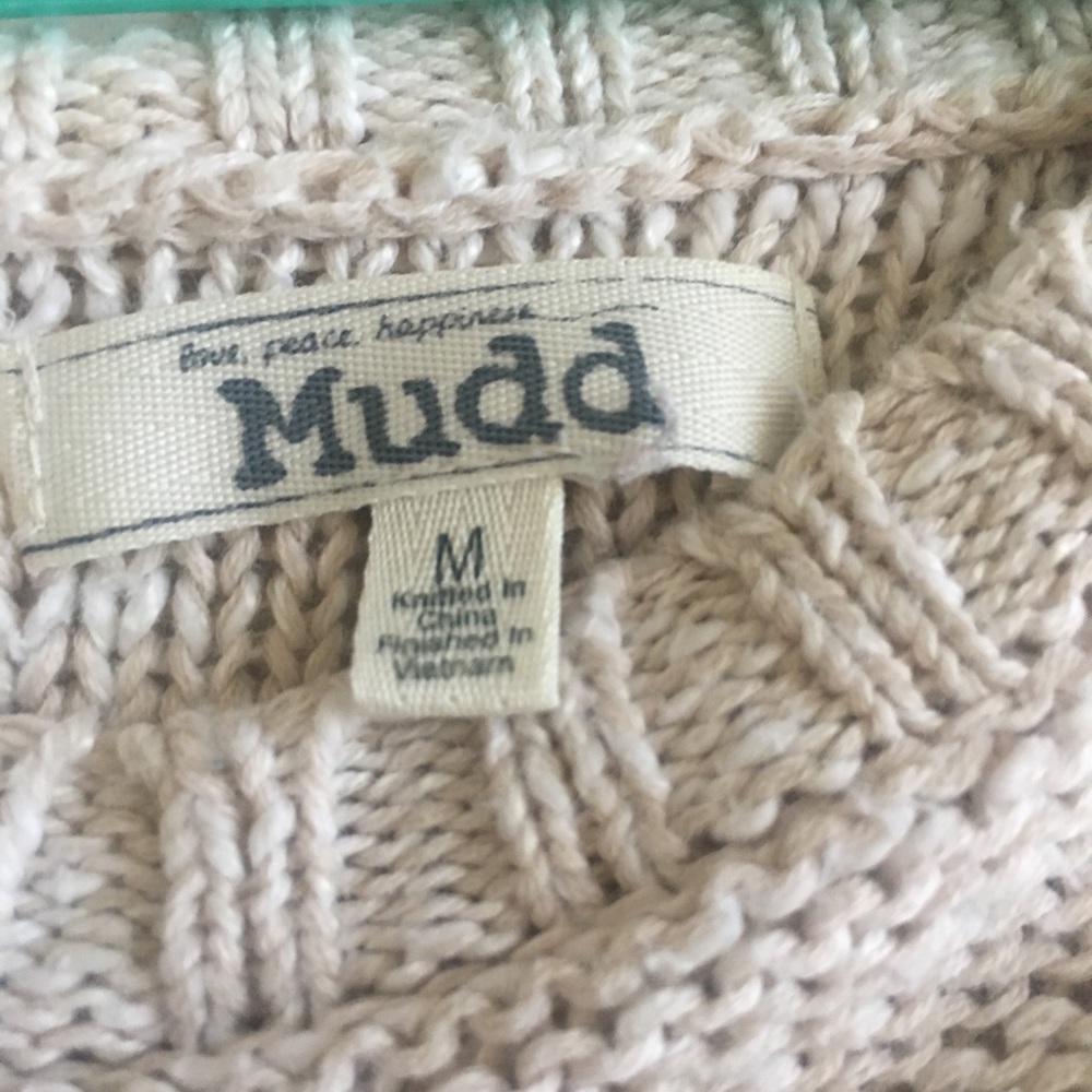Sweater. - Picture 3 of 4